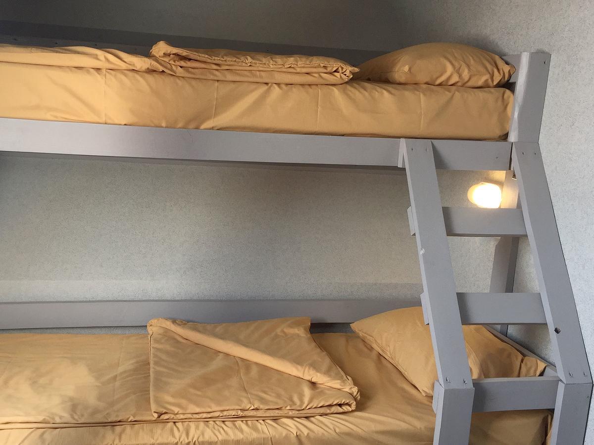 Hostel Darnitsa1 Kijów Zewnętrze zdjęcie