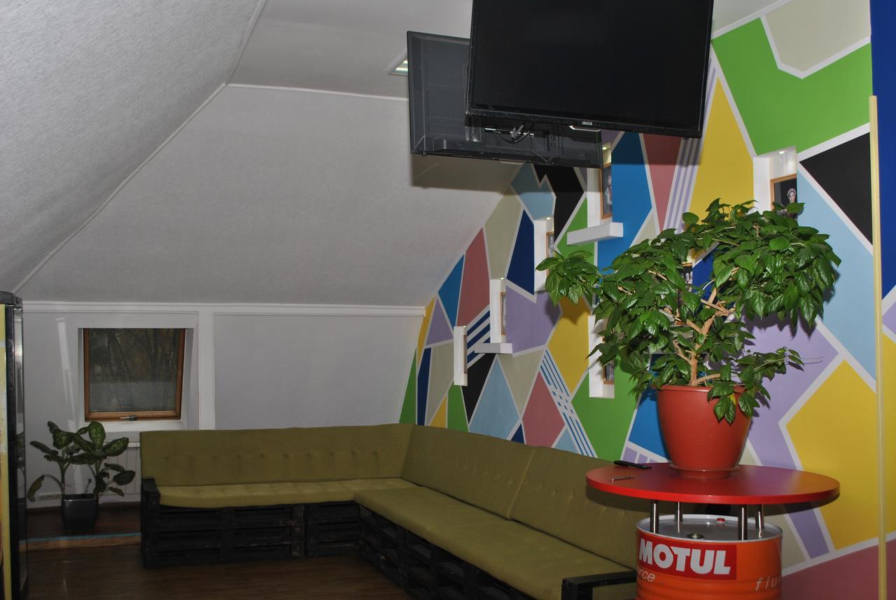 Hostel Darnitsa1 Kijów Zewnętrze zdjęcie